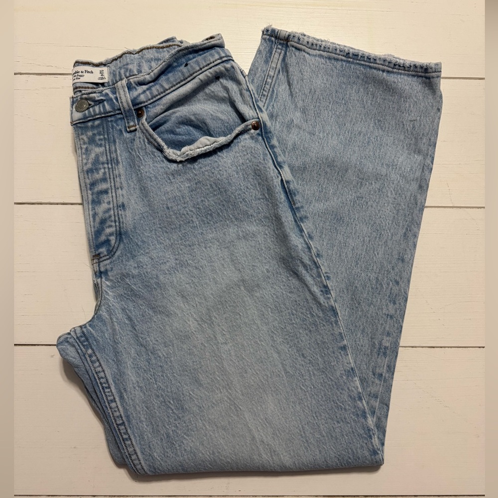 Abercrombie & Fitch The 90’s Baggy Jeans